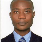 Profesor de Inglés imparte clases a niños y adolescentes